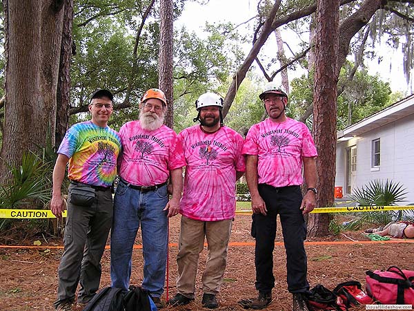 Posing with the Top Dog of the International Society of ArborCulture.<br/>Geezers In The Treezers January 2009